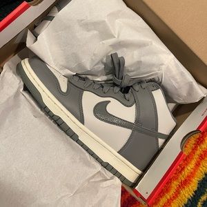 Dunk High 'Light Bone'